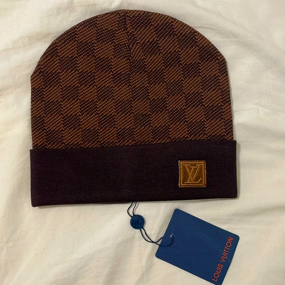 Louis Vuitton beanie - Picture 1 of 2